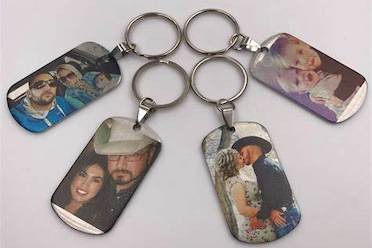 Souvenir Keychain - Choosing the Best Souvenir Keychains for Your Wedding, Anniversary, and More